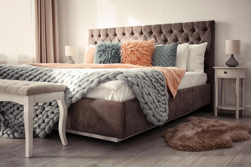 T&ecirc;te de lit sur-mesure, les cl&eacute;s pour embellir votre chambre