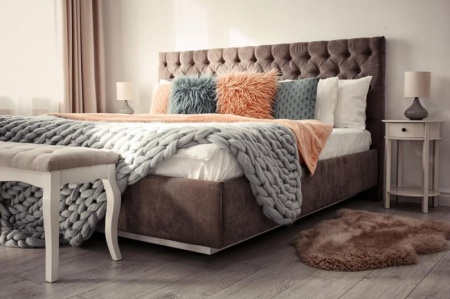 T&ecirc;te de lit sur-mesure, les cl&eacute;s pour embellir votre chambre
